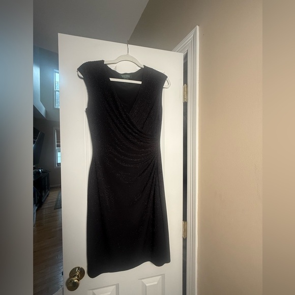 Lauren Ralph Lauren Black faux wrap Textured Mini Dress size 4 Ruching Classy - Picture 9 of 10